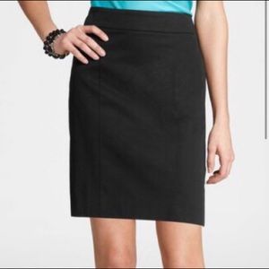 Ann Taylor skirt- black, 0